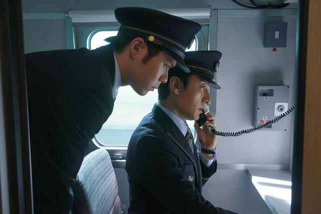 草彅剛主演Netflix映画『新幹線大爆破』新場面写真＆キャラクター相関図公開！4月23日配信スタート