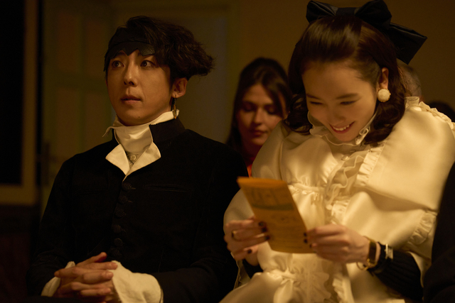 映画『岸辺露伴は動かない 懺悔室』、高橋一生×飯豊まりえの絶妙な掛け合いが垣間見える新場面写真が解禁！